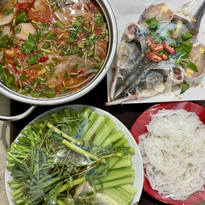 Lẩu cá tầm măng chua